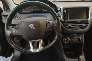 Peugeot 208 puretech 82 5 porte