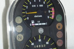 Due contakilometri vespa cosa 200