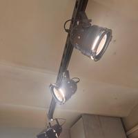 Traliccio con 12 fari cinema