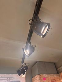 Traliccio con 12 fari cinema