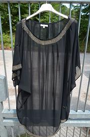 Camicetta nera decorata