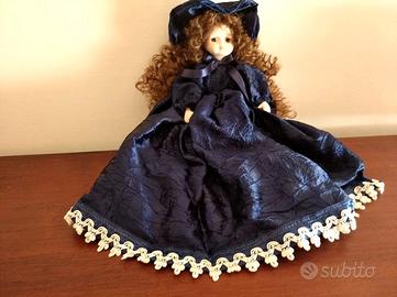 Bambola Porcellana Vintage Blu