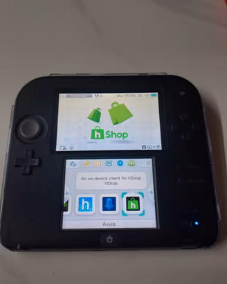 Nintendo 2ds + scheda sd 32gb