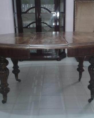 Tavolo in legno inglese  vittoriano
