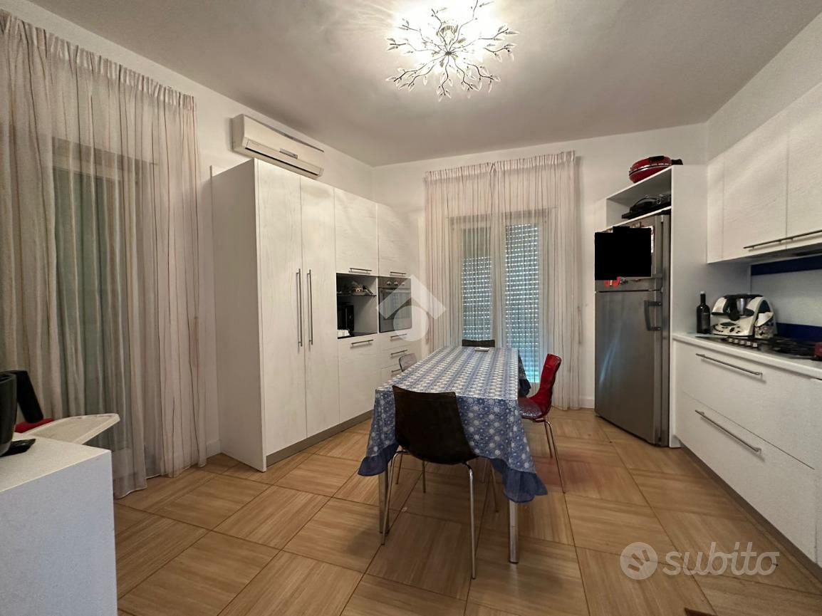 Apartment in Crotone, Parco Samà, Poggio Reale - Vista 2