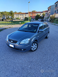 Kia Rio 5 porte 1.4