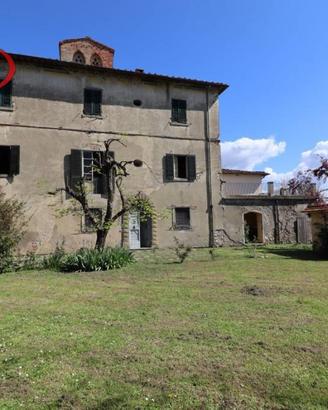 Villa di 460 m² con 5 locali a Montevarchi