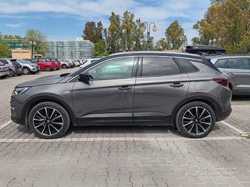 Opel Grandland X 1.6 Plug-in Hybrid 300CV 4x4 