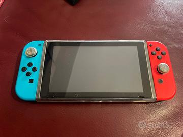 Nintendo Switch 2019 – Usata pochissimo – Scatola