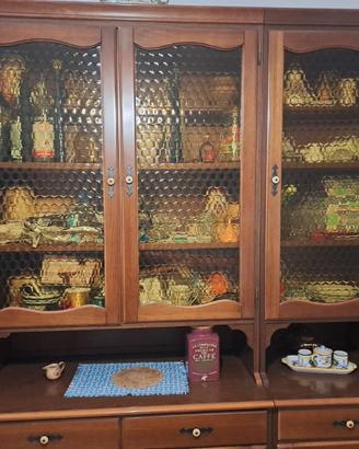 Sala Madia Vetrina tavolo credenza sedie in legno