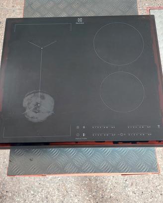 piano induzione electrolux err 822