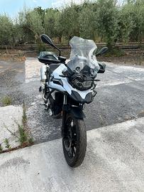 BMW gs 750 f