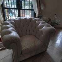 Divanoe e 2 poltrone  in stile Chesterfield