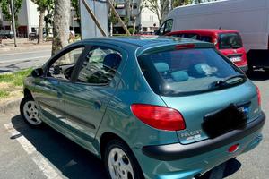 Peugeot 206 1.4 gpl