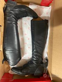 Abbigliamento equitazione