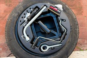 Ruota di scorta x Alfa 147 anno 2006