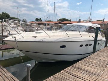 Barca Usata-Princess V45 Sport Top