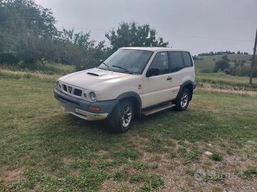 Nissan Terrano 2