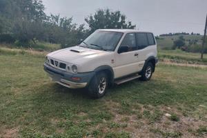 Nissan Terrano 2