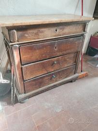 Comò con ripiano in marmo 