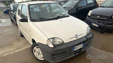 FIAT 600 2008