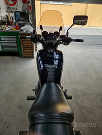 Honda VF 1100c (V65 Magna)