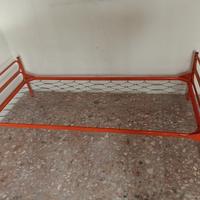Letto singolo in ferro