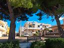 due-abitazioni-ad-alezio-indipendenti-con-giardino