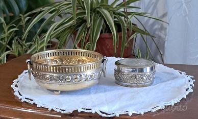 Ciotola e piccola scatola antiche e decorate