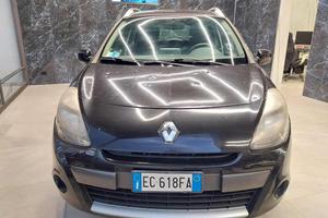 RENAULT Clio 1.2 16V SporTour Confort