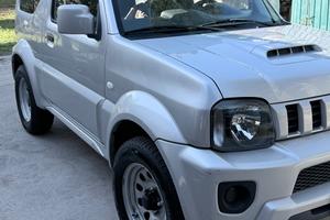 Suzuki Jimny 4x4 – Cambio manuale