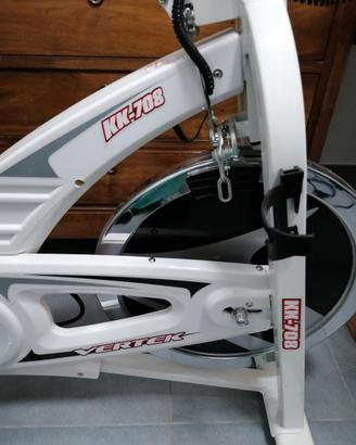 🚴♂️ SPINBIKE – ALLENATI COME IN PALESTRA
