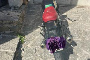 MOTO GUZZI V35 cafe racer