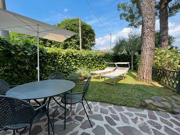 Trilocale con giardino privato uso esclusivo Garda