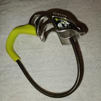 assicuratore secchiello arrampicata