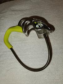 assicuratore secchiello arrampicata