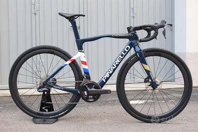 PINARELLO CROSSISTA F9 ULTEGRA DI2 12V