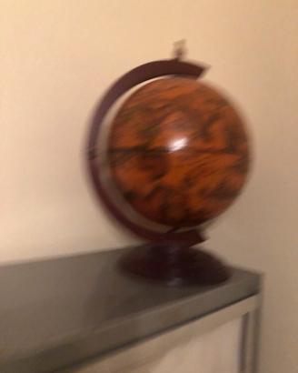 Mappamondo in legno porta bottiglie fa coll