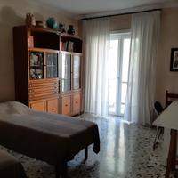 Camera per lavoratrici o studentesse