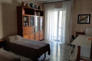 Camera per lavoratrici o studentesse