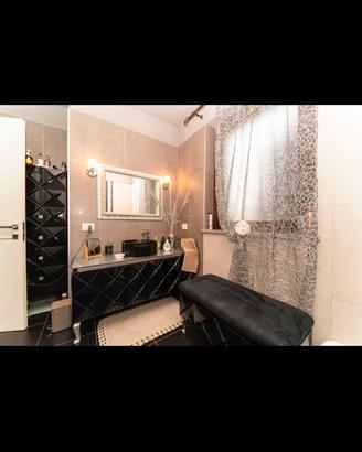  Arredo bagno completo 