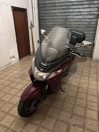 Suzuki Burgman AN 250