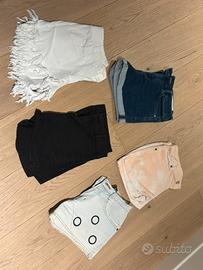 Set pantaloncini corti