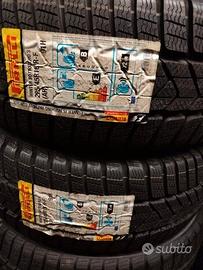 4 Pirelli invernali 225/45 R18 e 255/40 R18