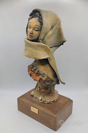 Scultura ceramica Sarda Gavinuccia Denti Gavi