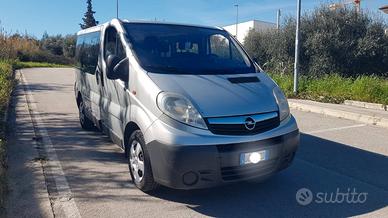 opel vivaro 9 posti