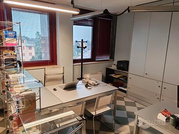 Stanza singola in studio condiviso