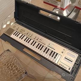 TASTIERA SCRIVE MUSICA