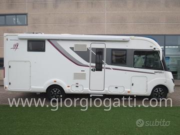 RAPIDO 8096 DF MOTORHOME CON BASCULANTE EGARAGE