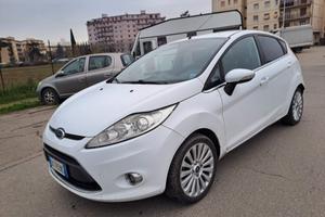 Ford Fiesta 1.2 benzina